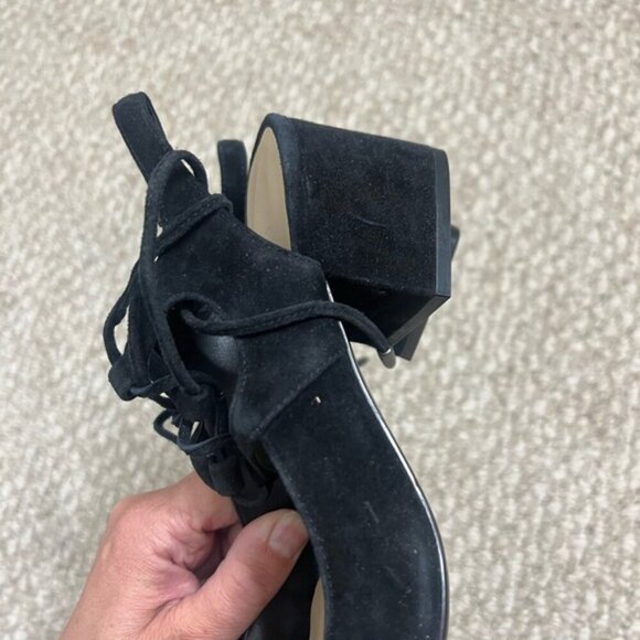 Lord & Taylor Women’s Size 7.5 Black Suede lace Ankle Strap Pumps Heels - Picture 6 of 9